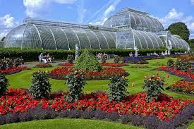 Der botanische garten in puerto de la cruz auf der kanaren insel teneriffa ist besonders interessant und beherbergt eine vielzahl an teilweise schon sehr alten und großen tropischen und subtropischen. Kew Gardens London Grossbritannien Hisour Kunst Kultur Ausstellung