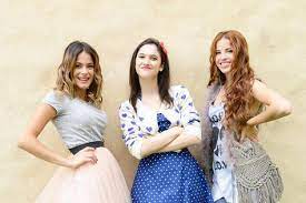 Maybe you would like to learn more about one of these? 76 Vilu Fran Cami Ideen In 2021 Comello Violetta Und Leon Martina Stoessel