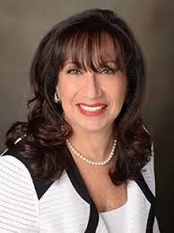 32 Coolidge Ave, Glen Head, NY 11545