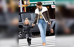 Tragically, irina's father, valeriy shaykhlislamov, passed away when she was just 14 years old. Irina Shayk Daughter Photos