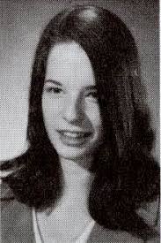 Diane Bolin's Instagram, Twitter & Facebook