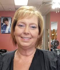 Leslie Aubrey's Instagram, Twitter & Facebook