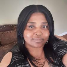 Tabatha Richards's Instagram, Twitter & Facebook