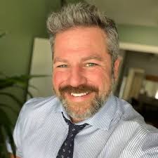 Aaron Pues (@aapues)