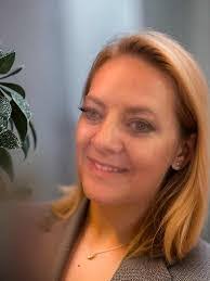 Samantha Pendergast's Instagram, Twitter & Facebook