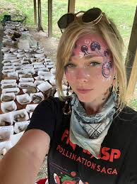 DJ thanks fans for support at festival