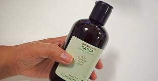 What research has to say about castor oil for hair. 33 Fantastic Uses For Castor Oil The Miracle Product You Need To Try Expert Home Tips