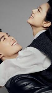 Judul : Istri yang Kusia-siakan Ternyata CEO Penulis : Dewi Mutia Platform  : K B M "Aku akan mencari orang yang mau menjadi pasanganku, dan tugasmu  adalah mencarikan aku seorang pria yang