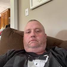 New to group. Just bought this. How do I know if it's a V2 and what's the  difference?