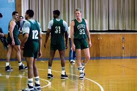 Otis Birdsong Ron Grandison And Larry Bird Take The Court During A Practice Larry Bird Basketball Pictures Nba Legends
