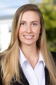 Ellen & Portia Play 'Okay, Genius…' 😂 #shorts