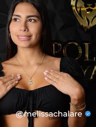 Anillo Virgen Maria 1,6gr, Talla 8, 18K Oro Nacional