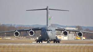 This aircraft is the newest heavy transport aircraft in the us air force and has been in active service since 1993. Boeing C 17a Globemaster Iii United States Air Force Usaf Departure At Munich Airport Youtube
