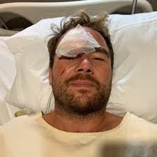 Damien Randolph's Instagram, Twitter & Facebook