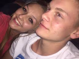 Susannah Easley (@SusannahEasley)