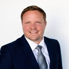 Shane Brass's Instagram, Twitter & Facebook