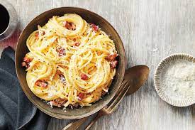Five Ingredient Pasta Carbonara Recipe Wine Enthusiast Recipe Pasta Carbonara Recipe Carbonara Pasta Carbonara Recipe
