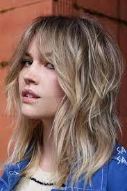 Curly hair boasts volume and dimension, something most men (and women) would be really glad to have. 42 Chic Medium Length Layered Hair Lovehairstyles Com