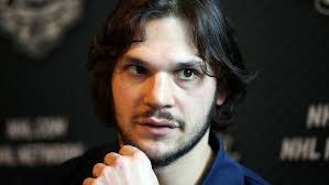 Ex-NHLer Carcillo recalls alleged OHL beating with sawed-off goalie stick