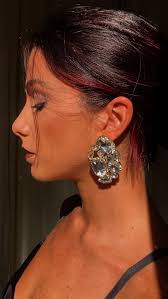 CRYSTAL STORM, Non è solo un orecchino. , È un’esplosione di luce,  carattere e presenza. , Pensato per chi non passa inosservata. *Disponibile  ora* nella nuova collezione ✨, #CrystalStorm ...