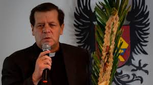 Monseñor alirio, nació en bogotá el 19 de julio de 1954 del hogar conformado por florentino lópez y rosalía aguilera. K6lemwvzv5sy3m