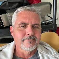 Danielle Dye (@DyeDaniell23149)