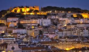 Portugal has administered at least 5,895,544 doses of covid vaccines so far. Portugal 138 Asylum Seekers In Hostel Infected By Coronavirus European Council On Refugees And Exiles Ecre