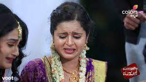 She is rebellious, but unexpectedly marries ips officer rajeev. Colors Kannada Mangala Gowri Maduve Facebook