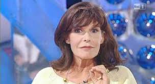 Mita Medici: «Franco Califano lo lasciai dopo l'ennesima bugia. Adriano  Panatta? Mi tradì con Loredana Berté che gli avevo presentato io»