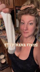 These 2 crack me up with their sassy selves!! #DogMama #BoxerBabies #...