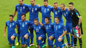 Riesenauswahl an radsportartikeln, online oder direkt im shop. Em 2016 Italien Spielt Mit Trauerflor Gegen Deutschland Im Viertelfinale Fussball Em