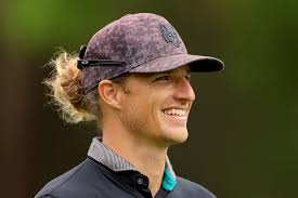 Morgan Hoffmann's Instagram, Twitter & Facebook