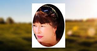 Lorraine Bowers's Instagram, Twitter & Facebook