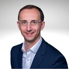 Prestigious Speakers