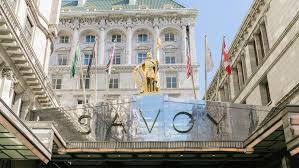 The savoy hotel & beach club is a boutique art deco hotel built in 1935. Uber Das Savoy Luxushotel The Savoy