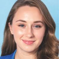 Anna Peed's Instagram, Twitter & Facebook