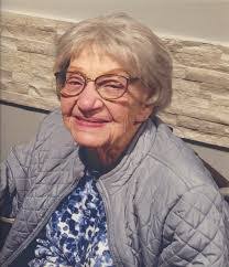 Maddie Shaw's Instagram, Twitter & Facebook