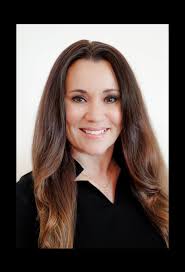 Hi all! I just wanted to introduce myself. I'm an LMT celebrating 20 years  in the field, and a certified personal trainer. I see clients and patient  at my home office in