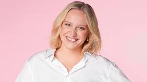 Maïa (Star Academy) dévoile un extrait plein de fraicheur de son premier  single "Blonde"