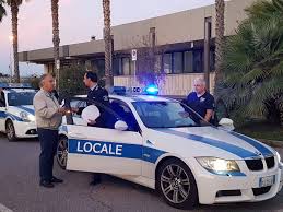 18:32 monferrato web tv 16 845 просмотров. Sistema Di Lettura Targhe E Accesso Alle Banche Dati Della Polizia Di Stato Nuovo Pattuglione Della Municipale Di Albenga Ivg It