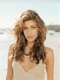 Summer Hair Color Olive Skin Light Brown Middle Aged Women Hairstyles Hair Color For Dark Skin Summer Hairstyles For Medium Hair