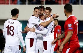Euro 2012 đến nay mới chỉ chứng kiến 3 cầu thủ bị phạt thẻ đỏ là thủ môn szczesny (ba lan, trực tiếp), sokratis (hy * czech đã gặp bồ đào nha 2 trận, tất cả đều diễn ra ở vòng chung kết euro. Xac Ä'á»‹nh Ä'Æ°á»£c 19 Ä'á»™i Tuyá»ƒn Tham Dá»± Vong Chung Káº¿t Euro 2020 Bong Ä'a Vietnam Vietnamplus
