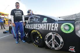 91% of nascar fans will share at least some information about the sport on their preferred social network. Ap Interview Nascar S Bubba Wallace Finds Voice