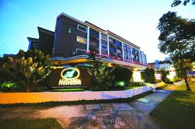 Alocassia Serviced Apartments Is Located In Singapore Just 17 7 Km From Johor Bahru Desaru Is 43 5 Km Away Free Private Parking Is Available On Site Nagoya