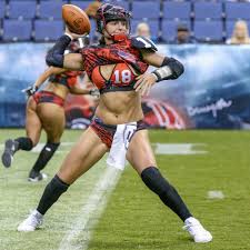 Female American Football Nude - 42 фото