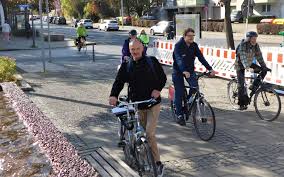 Radfahrer Erkundeten Mogliche Strecke Des Radschnellwegs Euregio Von Aachen Nach Herzogenrath Kohlscheid Wirtschaft Eifel