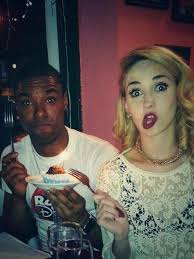 Samuel Nascimento Et Mercedes Lambre Ambre