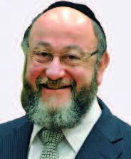 Flying the flag at Shul quiz Cousins reunited with 'lost' Yad