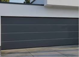 10 Idees De Portes De Garages Moderne Porte De Garage Moderne Rainures T Credit Photo Hormann Portes De Garage Moderne Garage Moderne Porte Garage