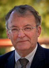 The Dark Side Of The Feminine Monarchie: Individual Behavior In Honey Bees,  Dr. Robin Crewe